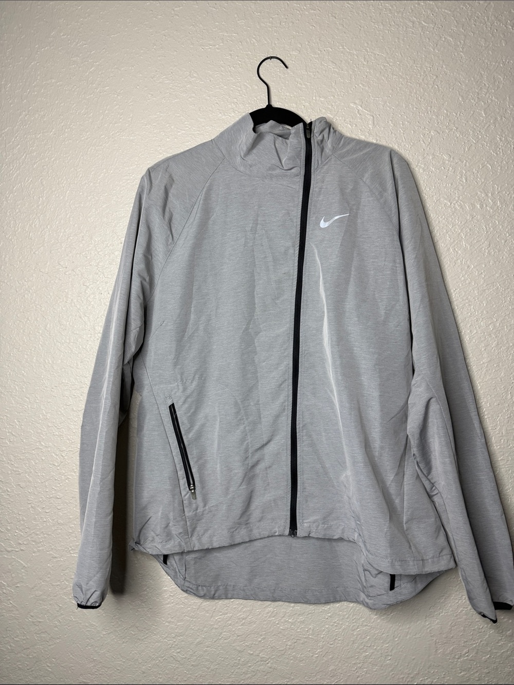 Nike Women’s Light Gray Hooded Zip Jacket with Black Trim